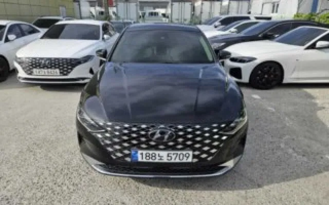 현대차중고차사이트 더 뉴 그랜저 IG 2.5 르블랑 매물 사진 2 - 2022/07 92,000km